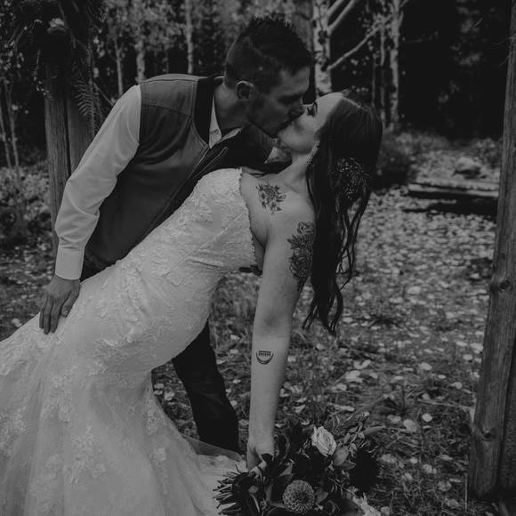 Meet your Posher, Esther - Picture 1 of 1